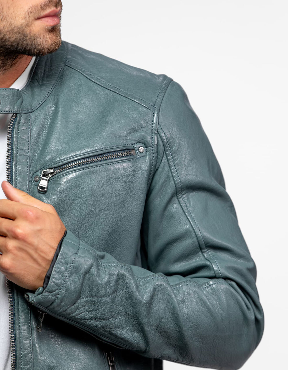 Vêtement en cuir Blousons cuir bleu