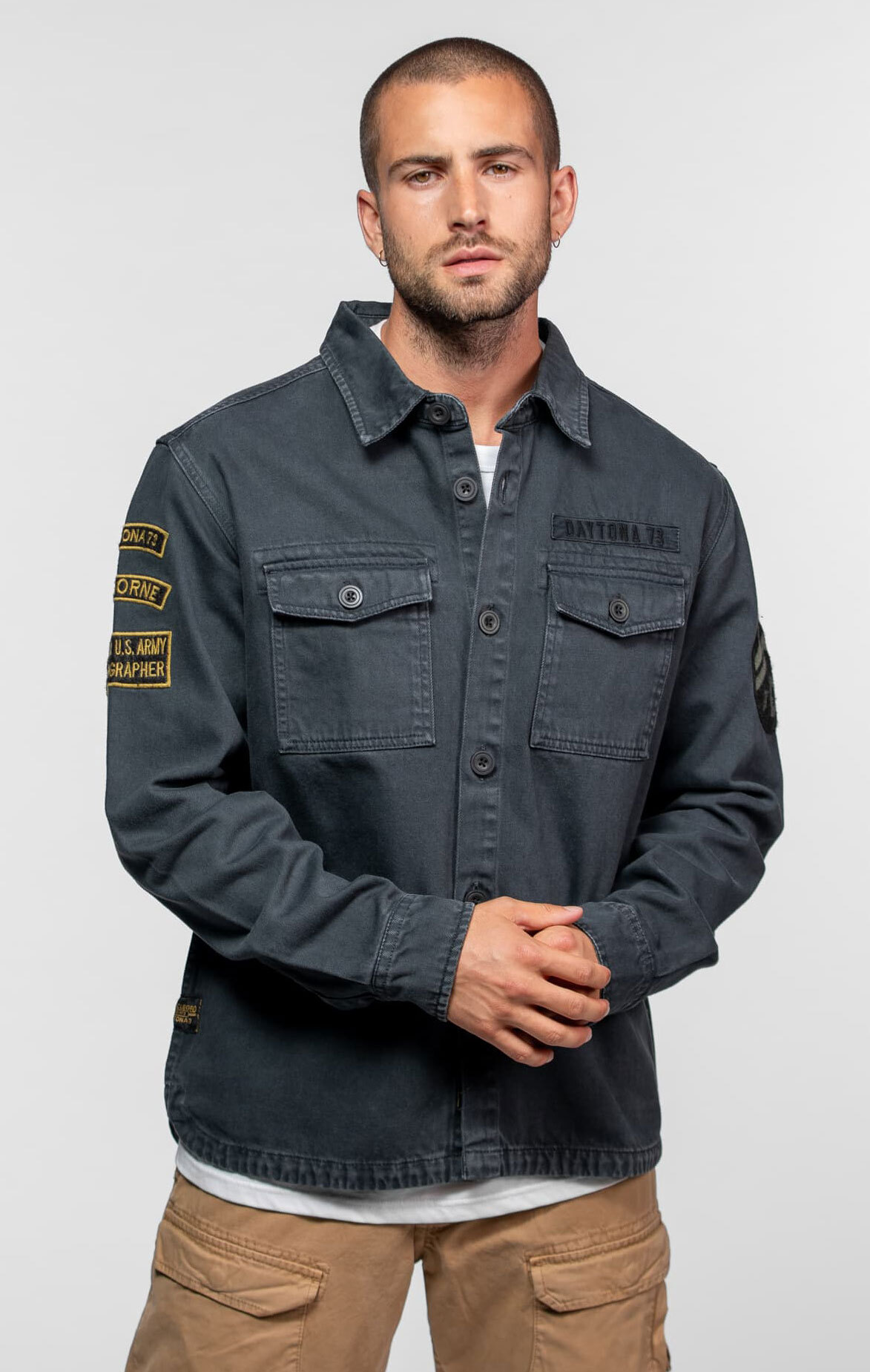 Vêtement en cuir Veste, parka & doudoune textile gris