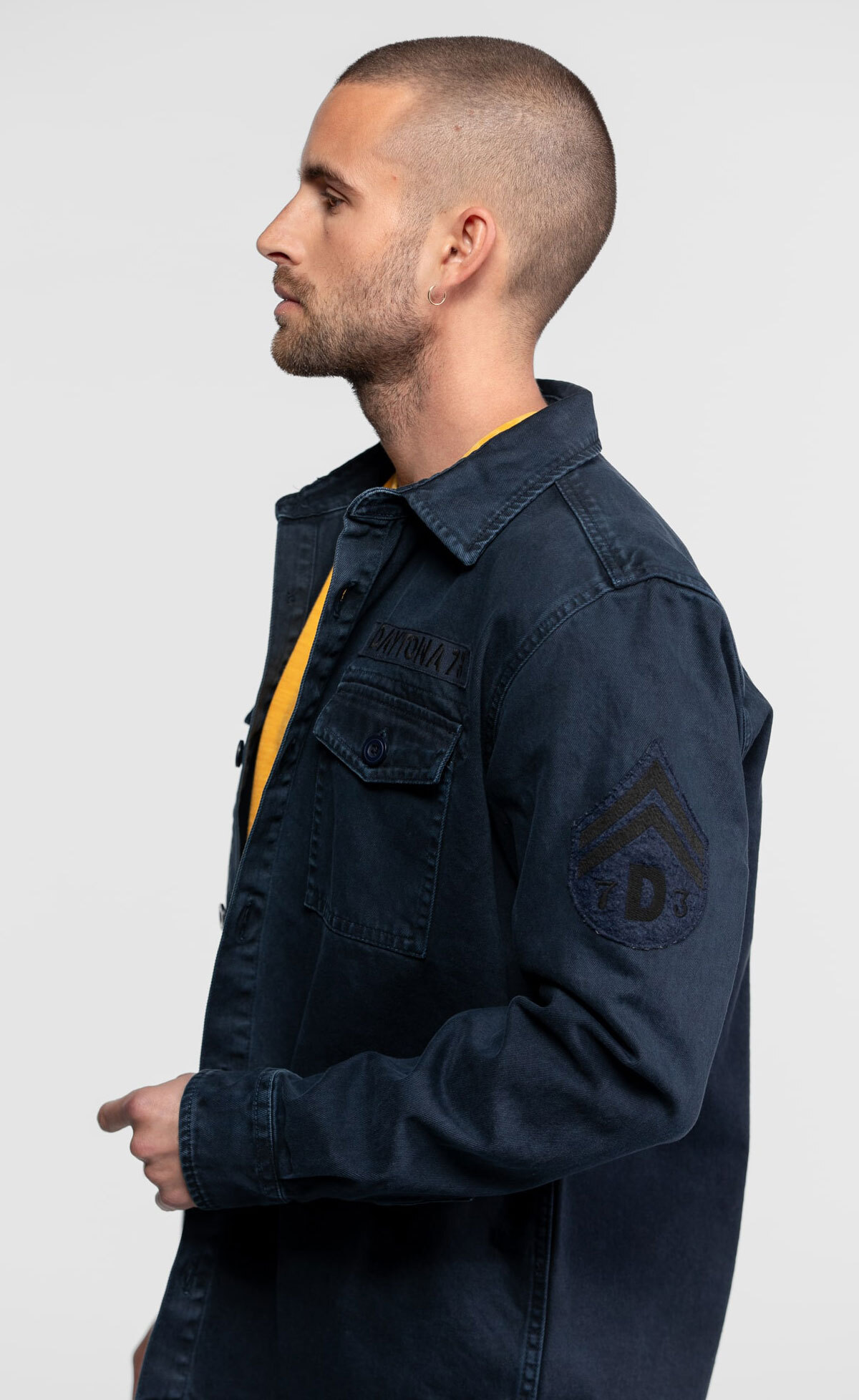 Vêtement en cuir Veste, parka & doudoune textile bleu