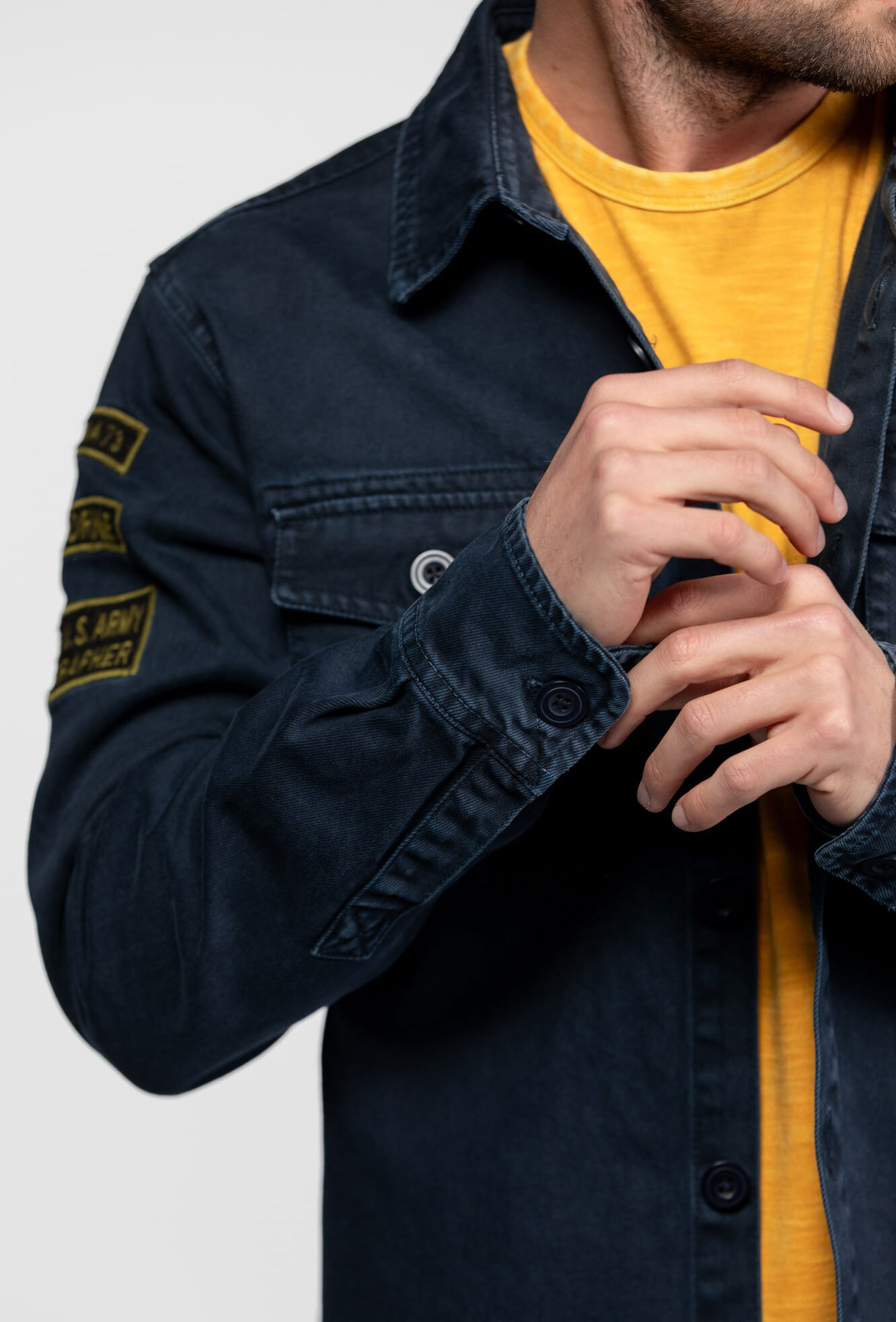 Vêtement en cuir Veste, parka & doudoune textile bleu