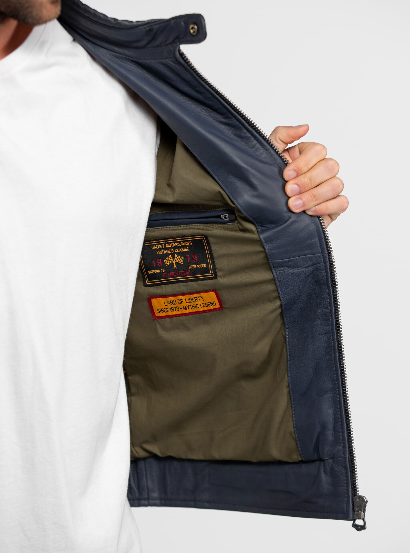 Vêtement en cuir Les bonnes affaires Homme bleu