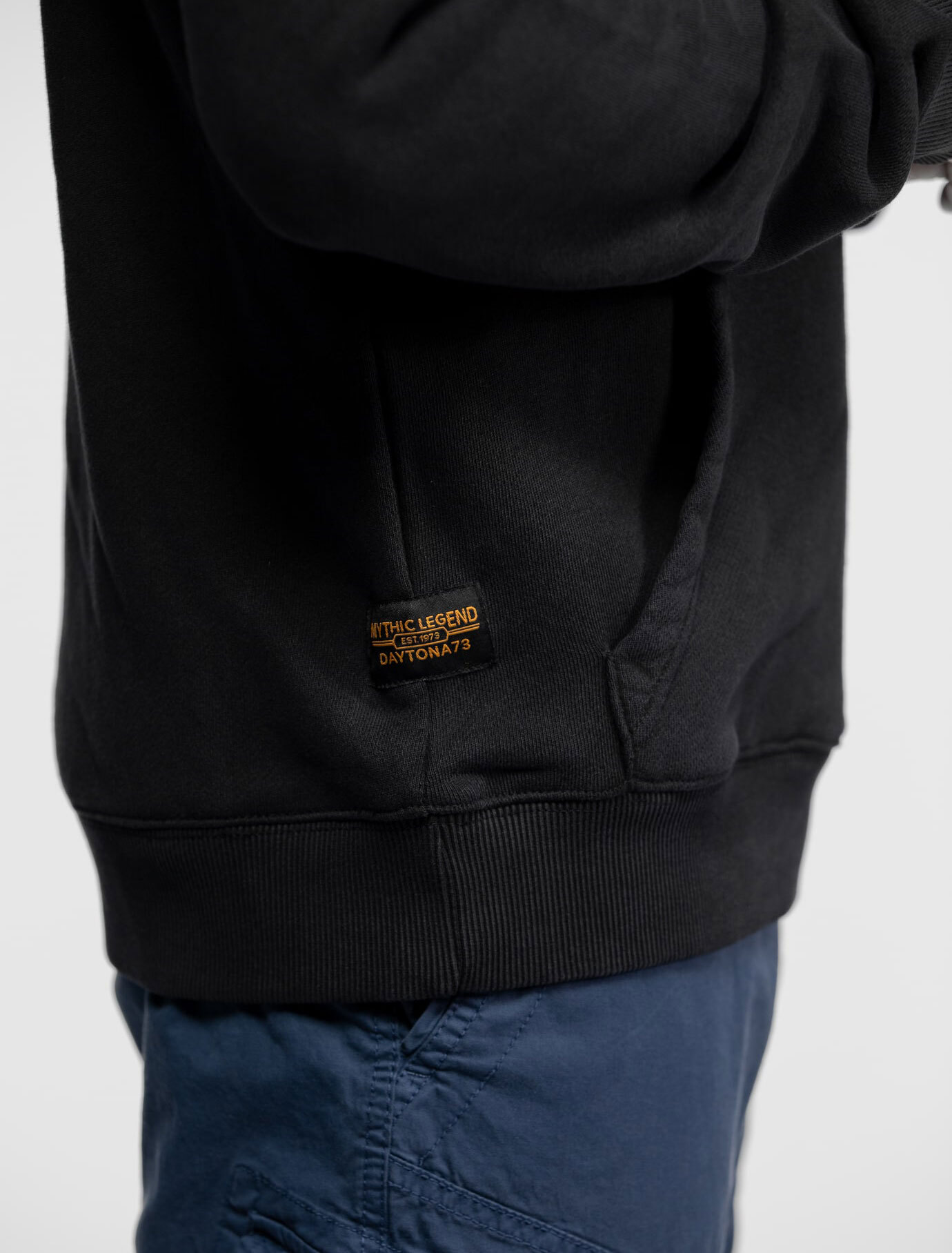 Vêtement en cuir Veste, parka & doudoune textile noir