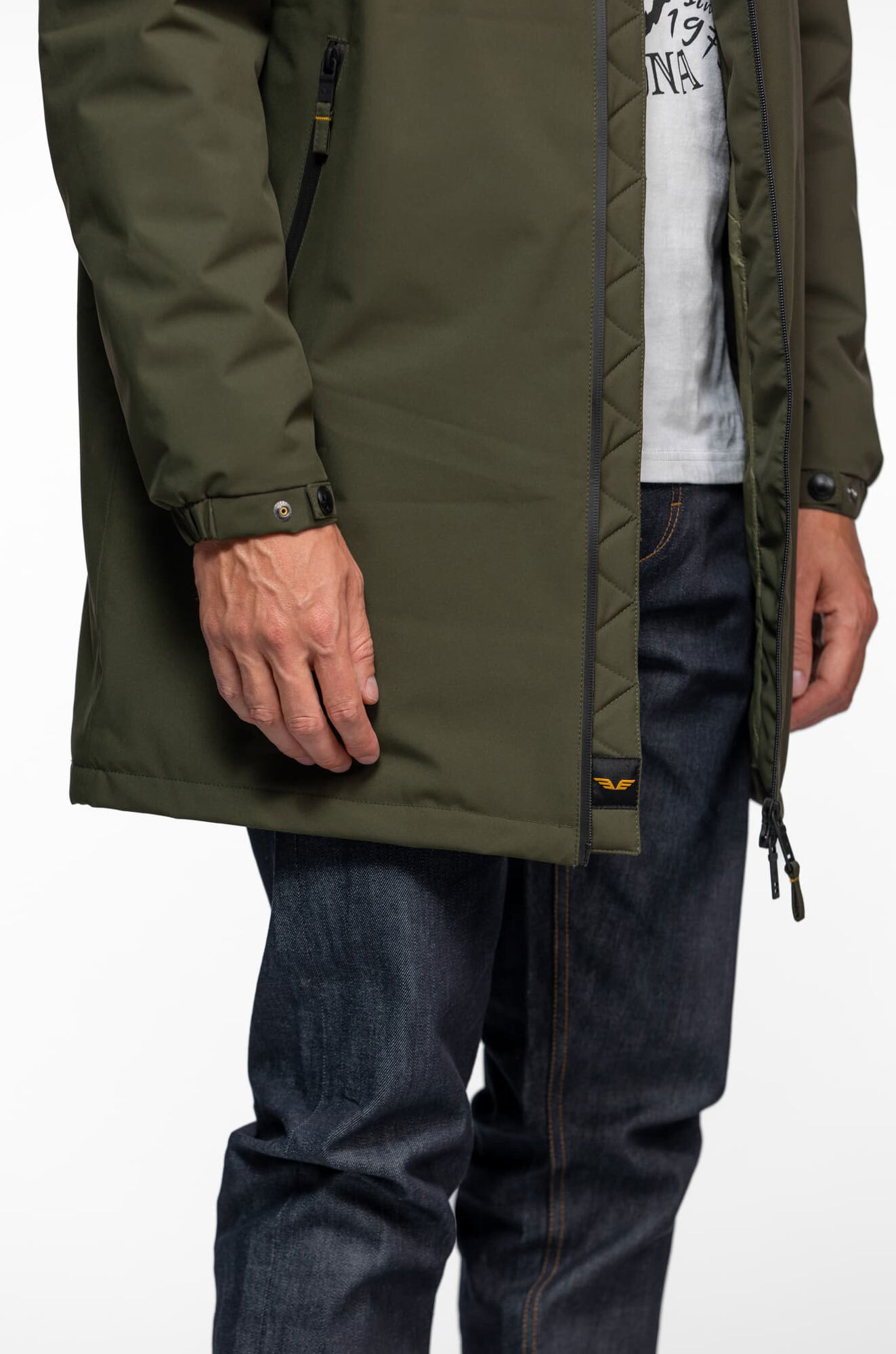 Vêtement en cuir Veste, parka & doudoune textile vert