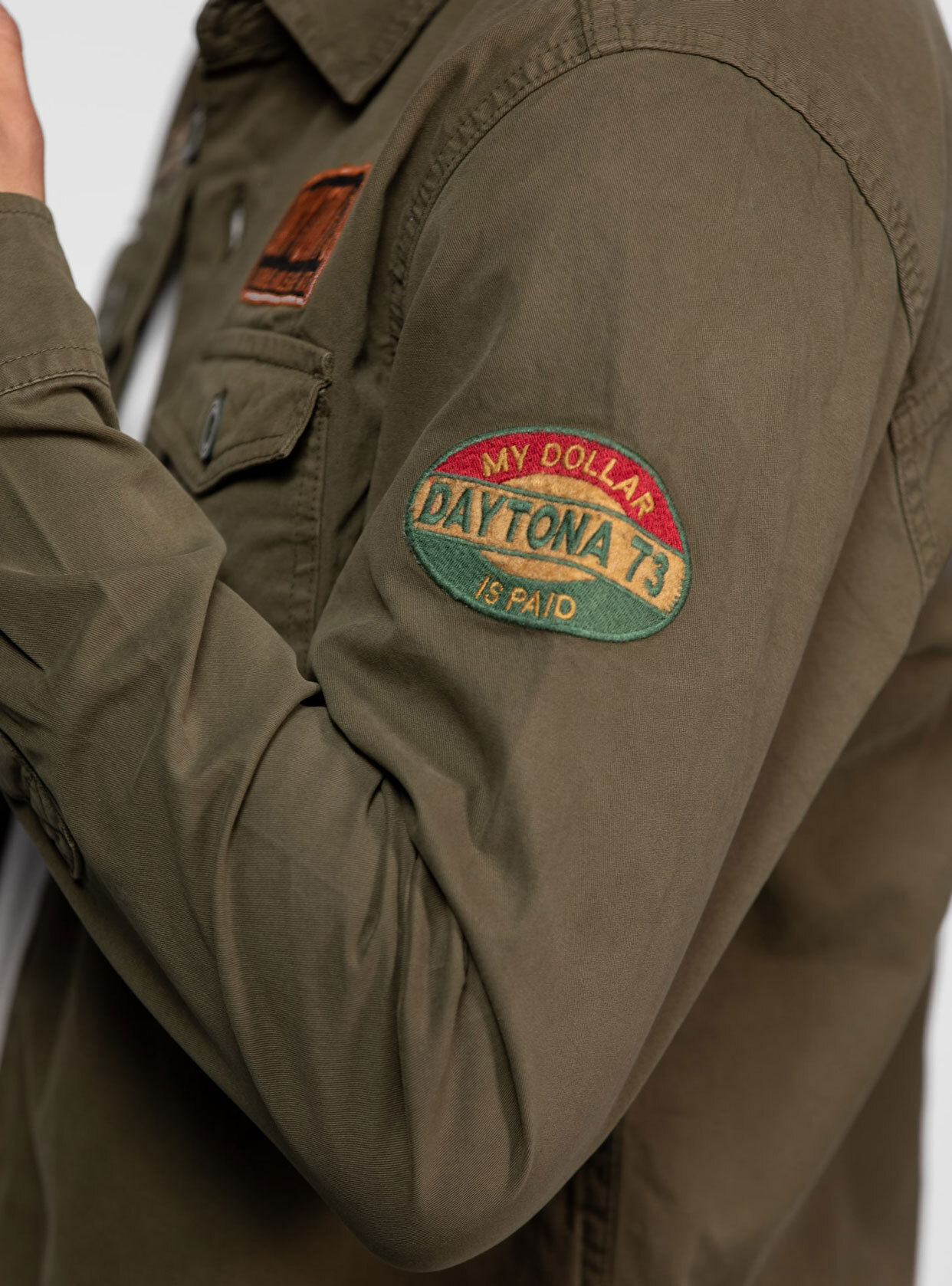 Vêtement en cuir Veste, parka & doudoune textile kaki