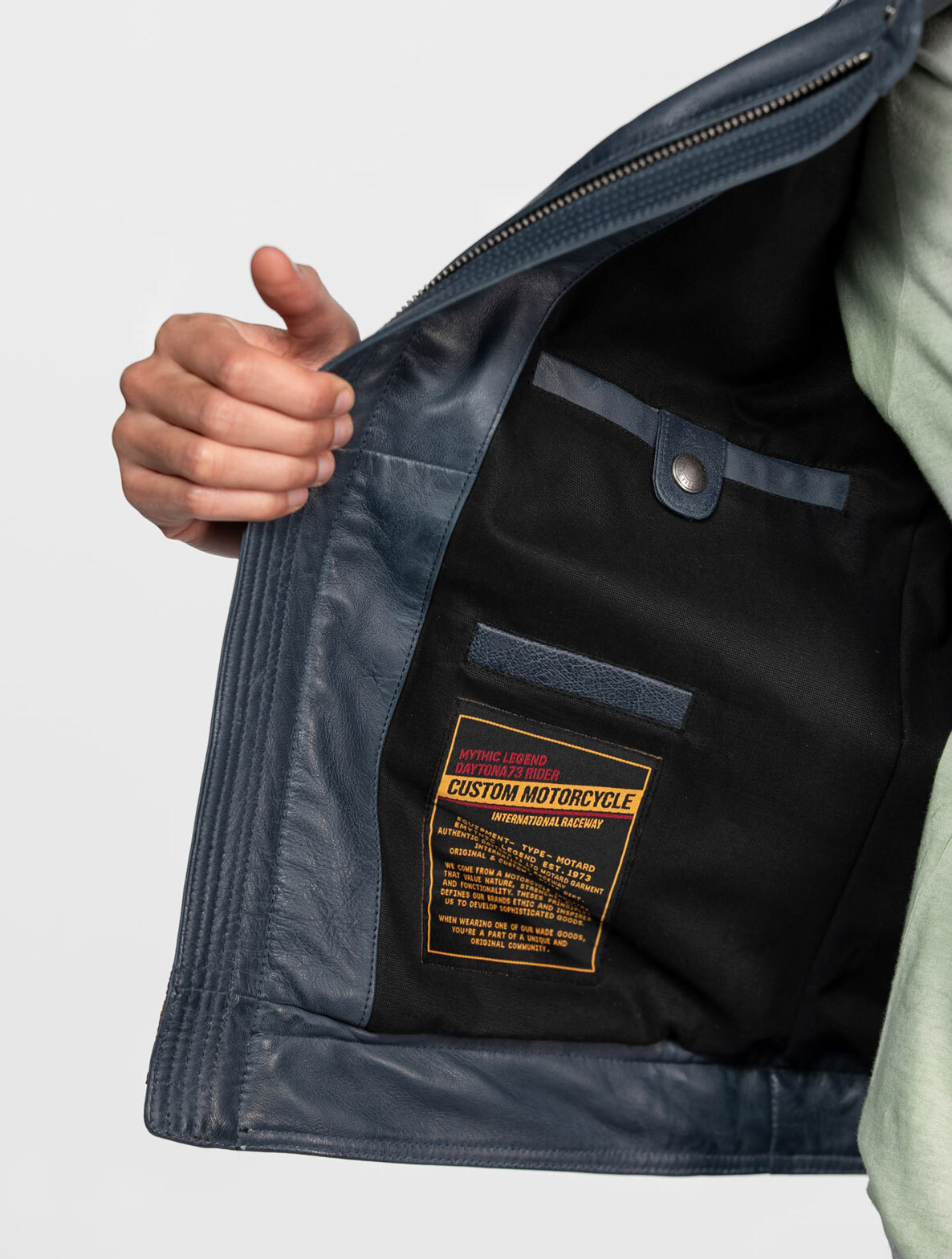 Vêtement en cuir Blousons cuir bleu