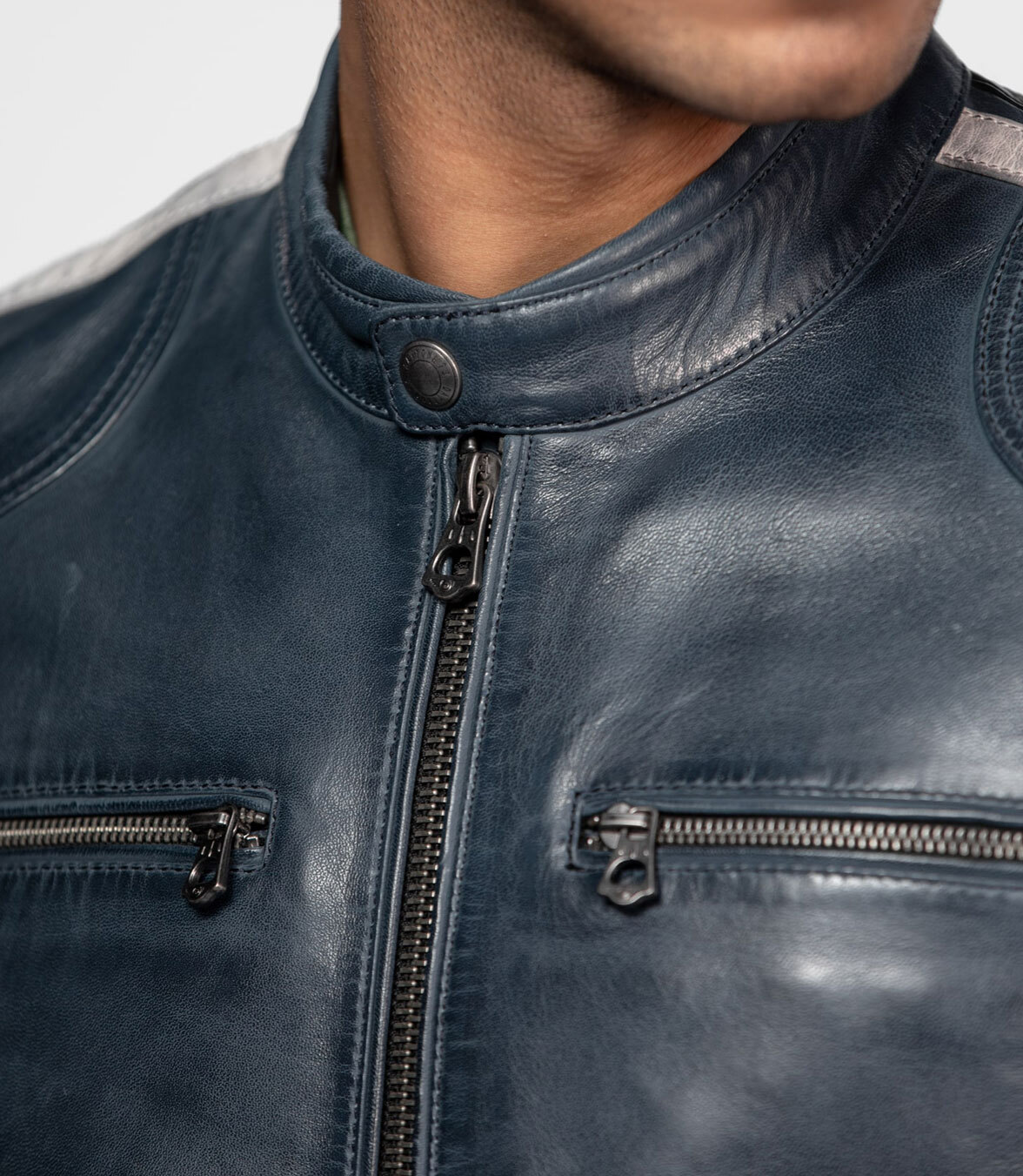 Vêtement en cuir Blousons cuir bleu