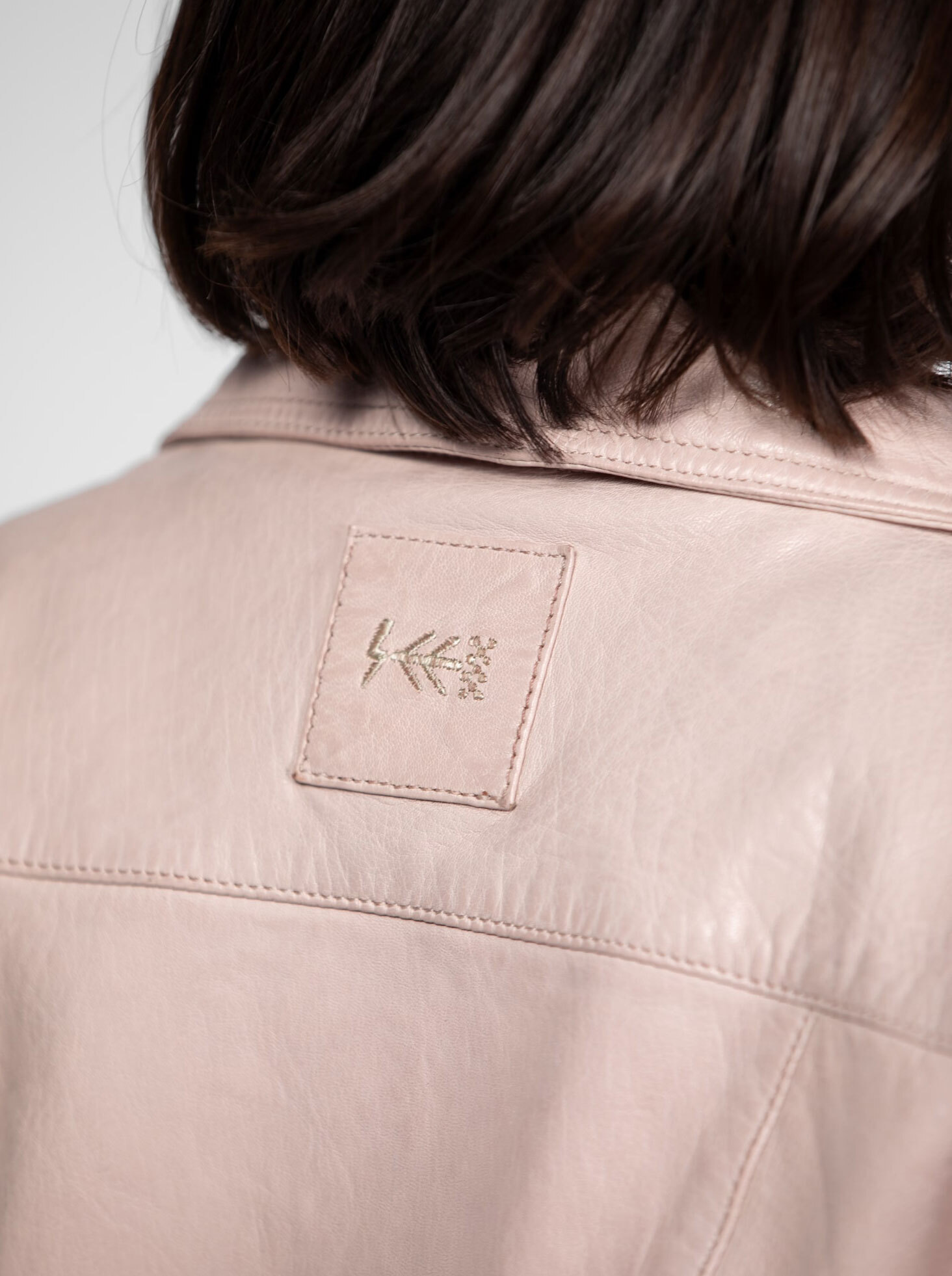 Vêtement en cuir Blousons cuir rose