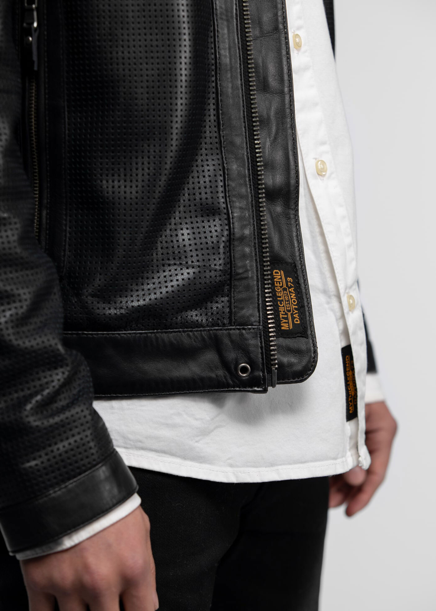 Vêtement en cuir Blousons cuir noir