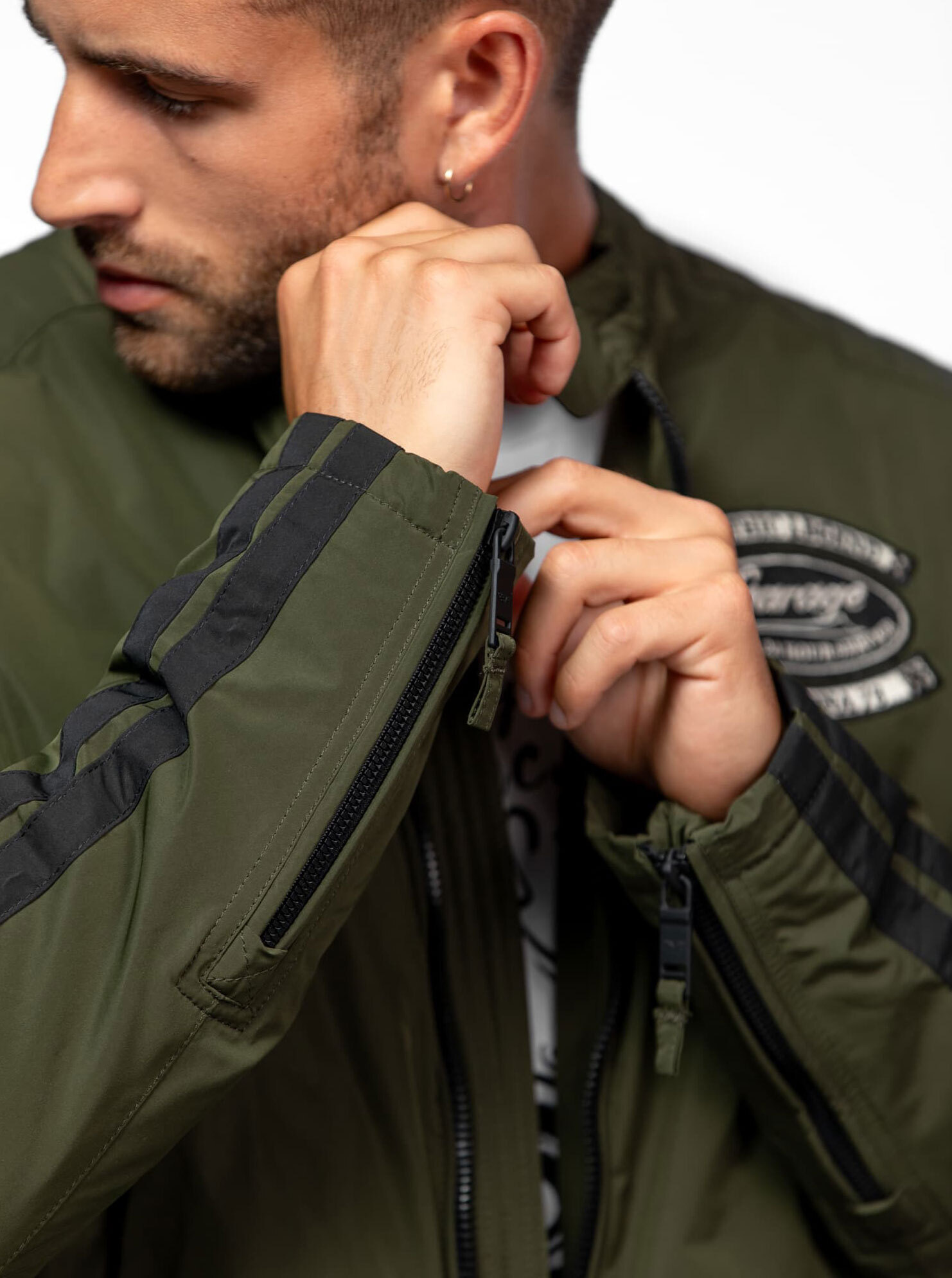 Vêtement en cuir Blousons textile kaki