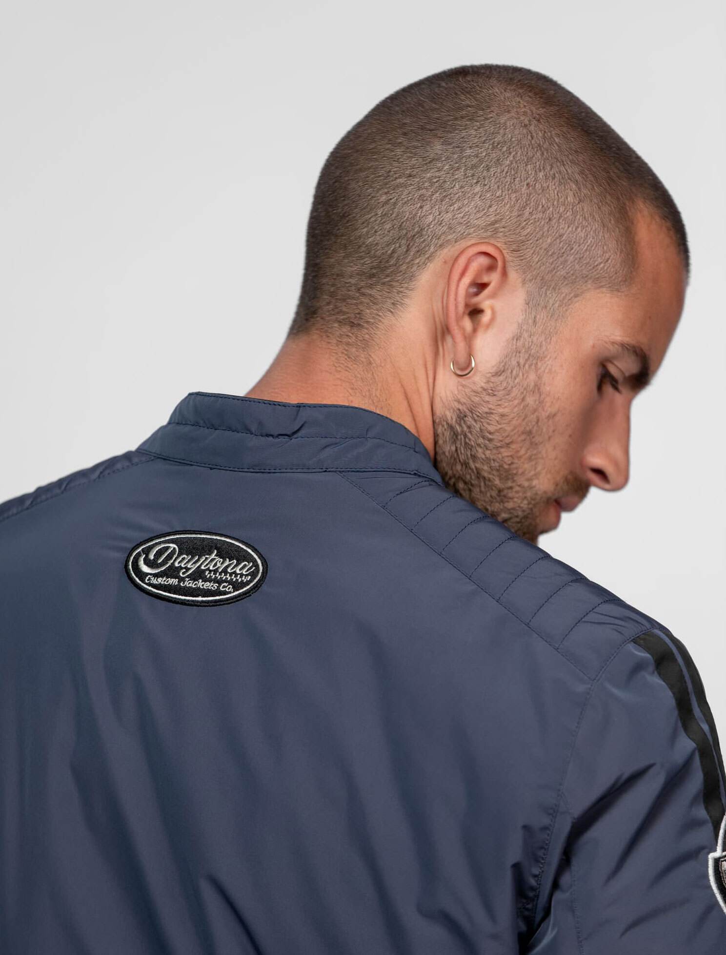 Vêtement en cuir Blousons textile bleu