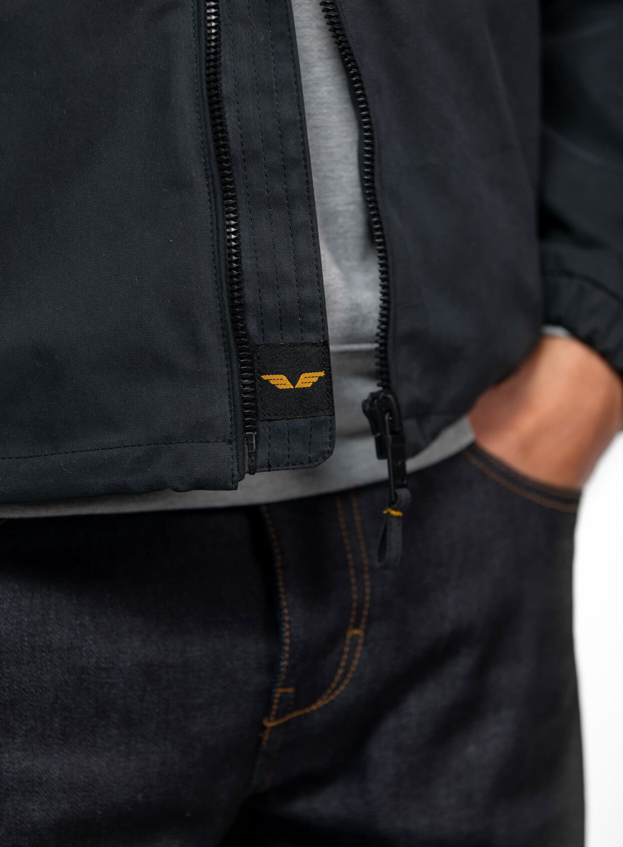 Vêtement en cuir Blousons textile noir