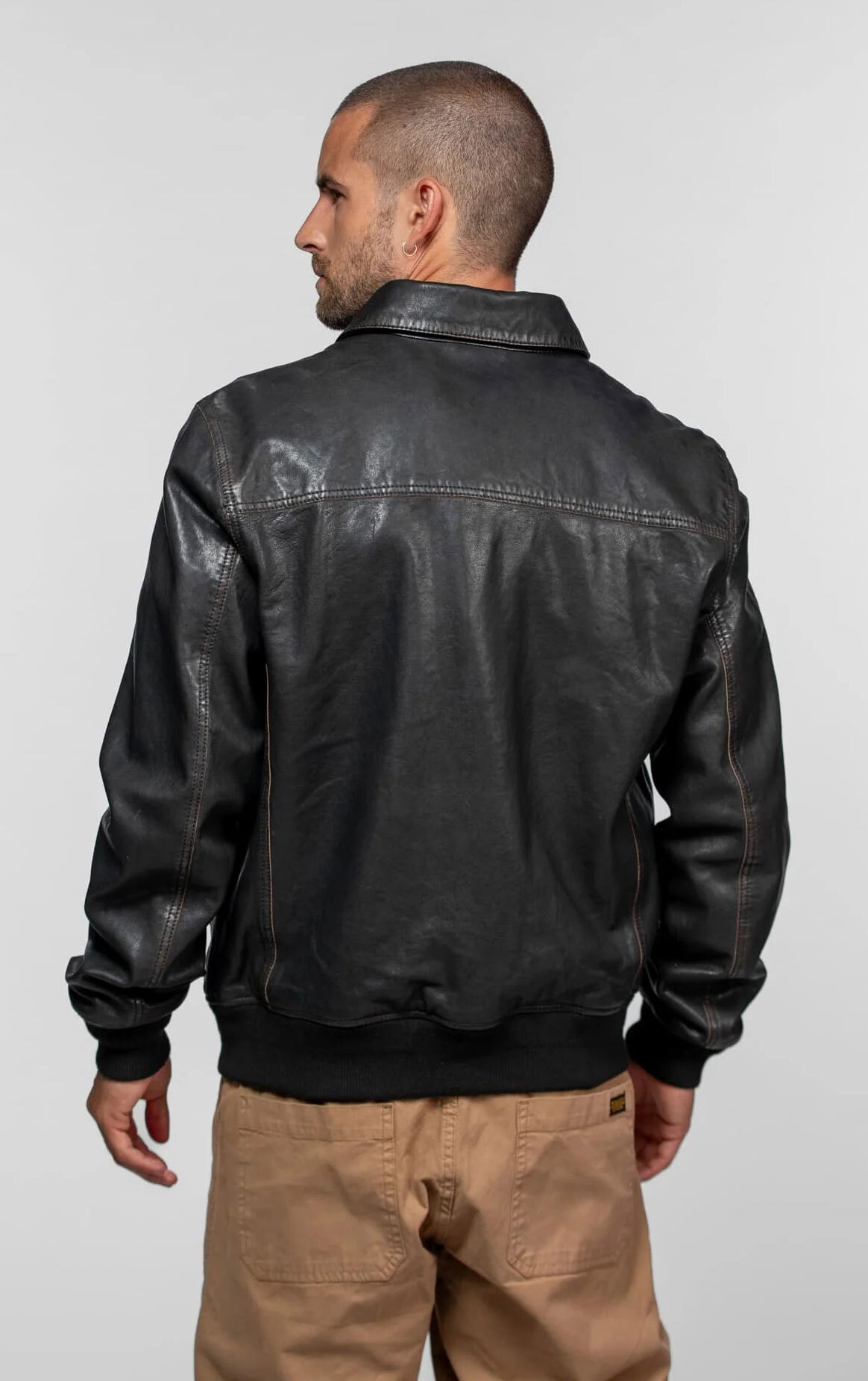 Vêtement en cuir Blousons cuir noir