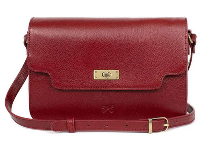 Vêtement en cuir Maroquinerie femme rouge