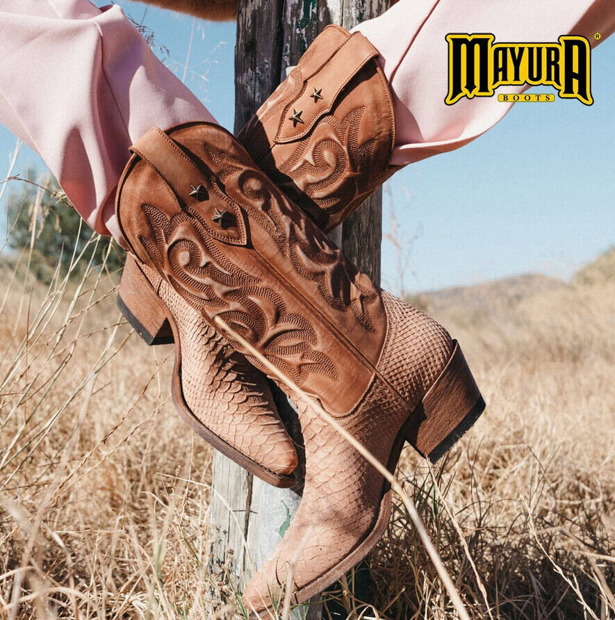 Vêtement en cuir Santiags femme cognac