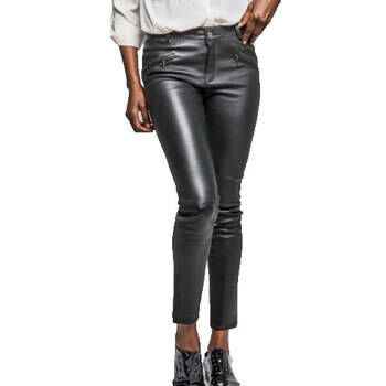 2-pantalon-cuir-femme-slim