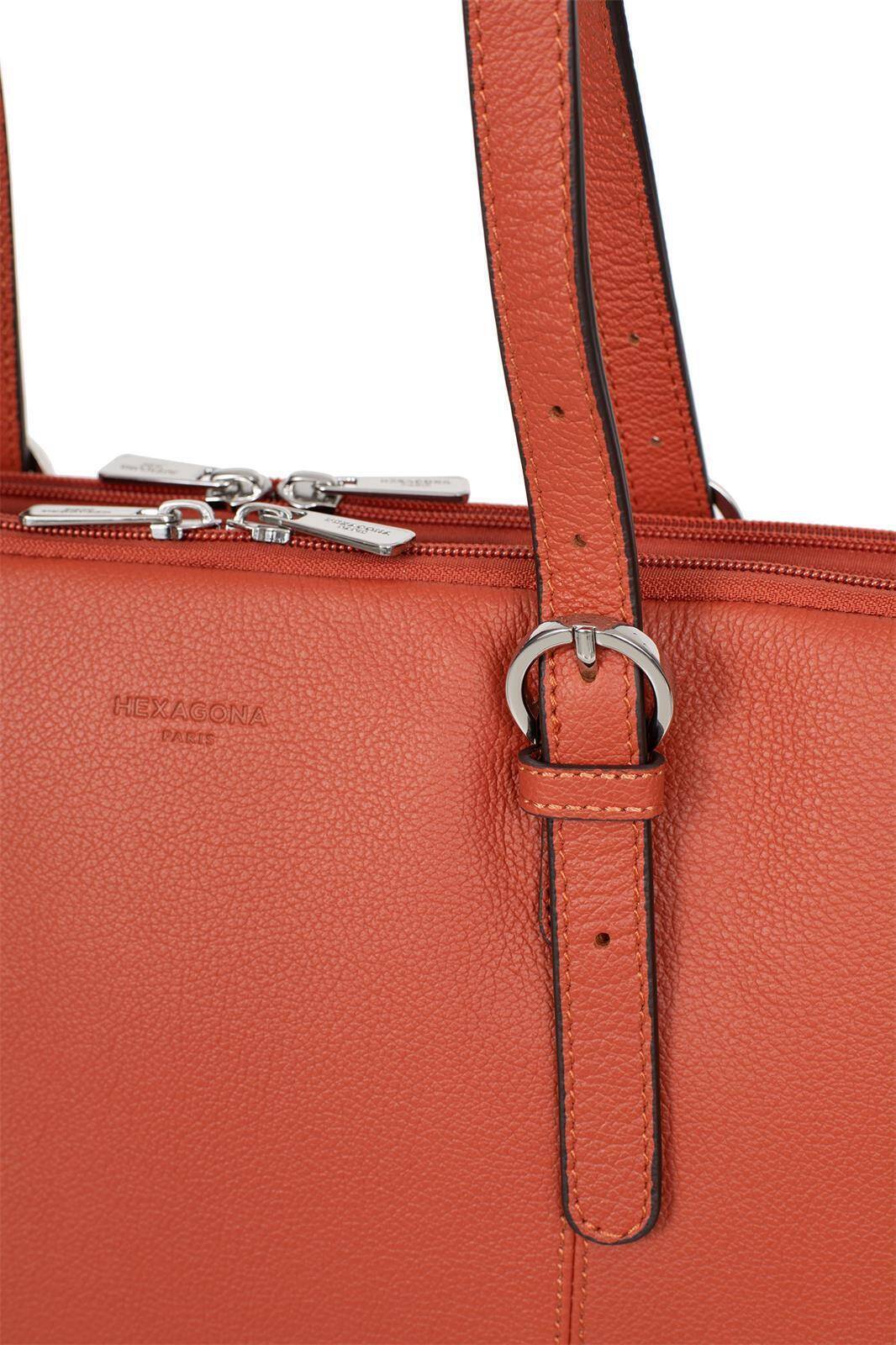 Vêtement en cuir Maroquinerie femme 