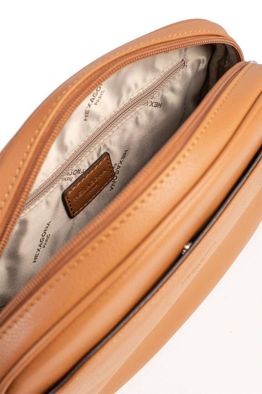 Vêtement en cuir Maroquinerie femme 