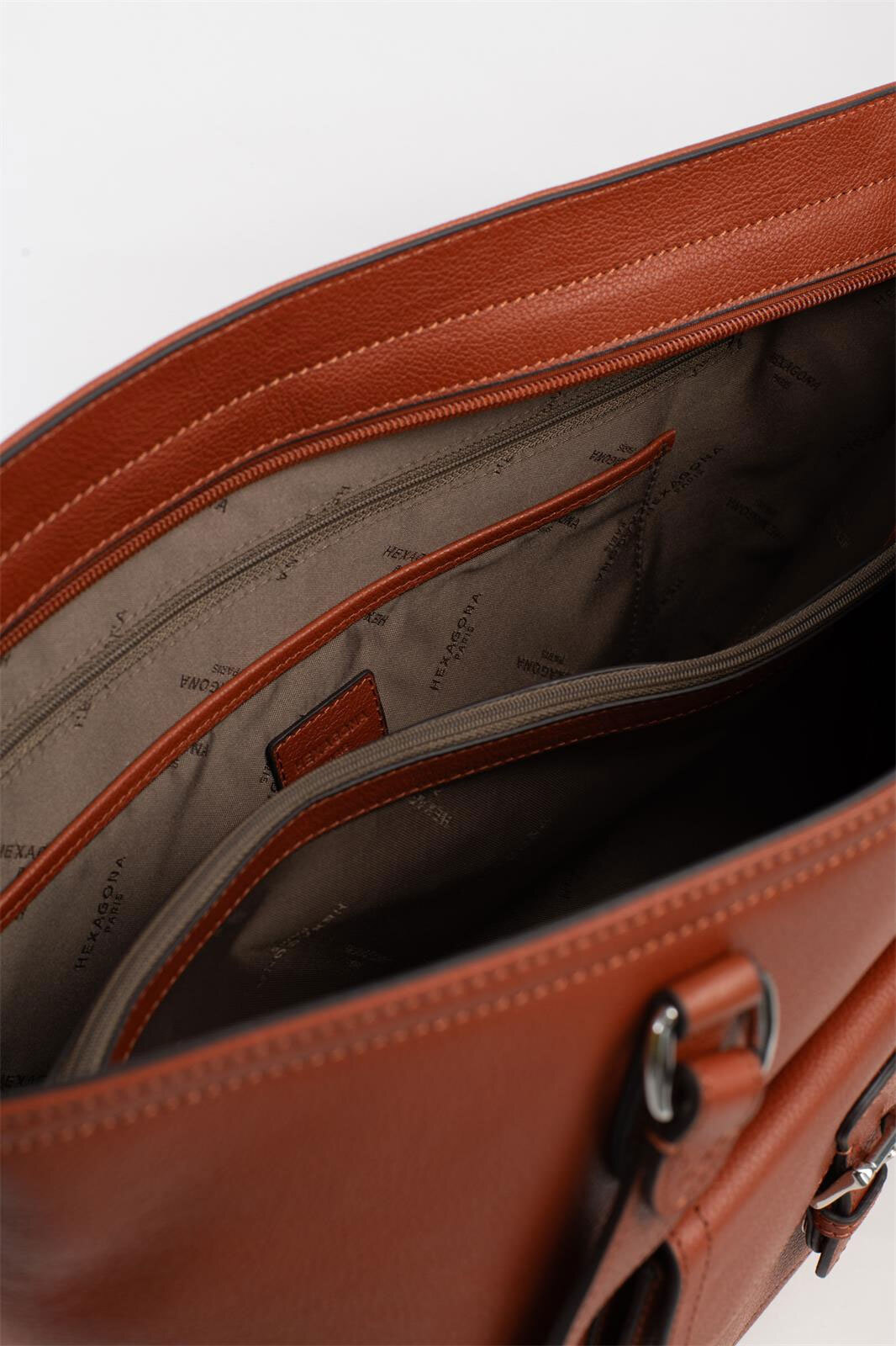 Vêtement en cuir Maroquinerie femme 