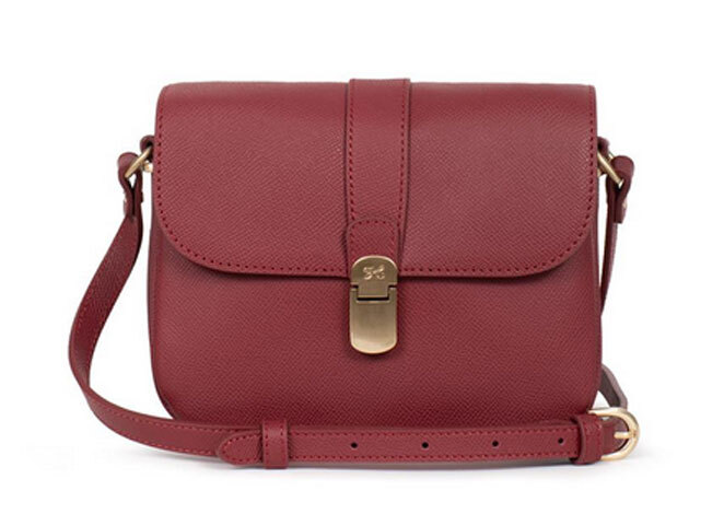 Vêtement en cuir Maroquinerie femme rouge