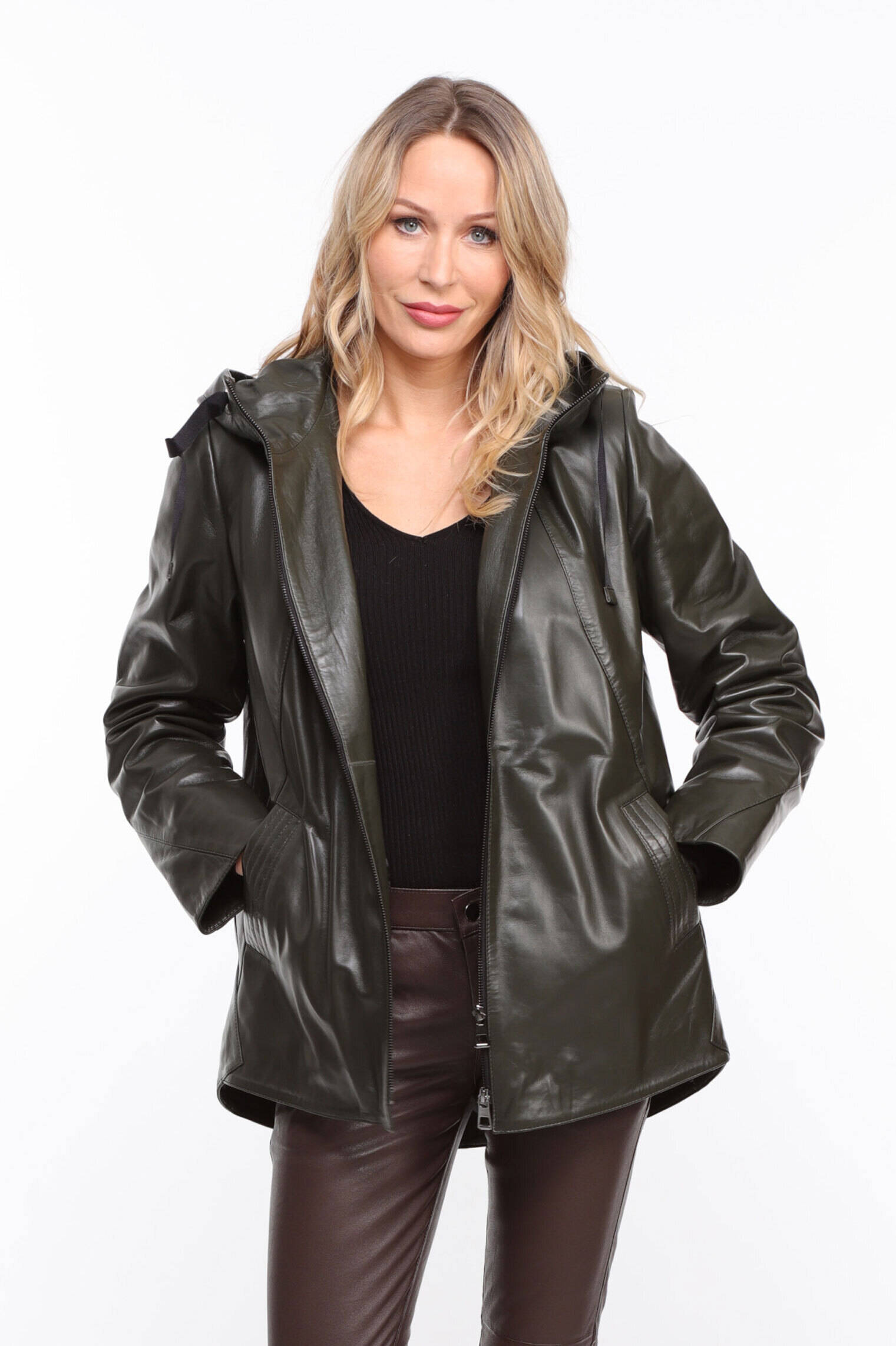 Vêtement en cuir Vestes cuir kaki