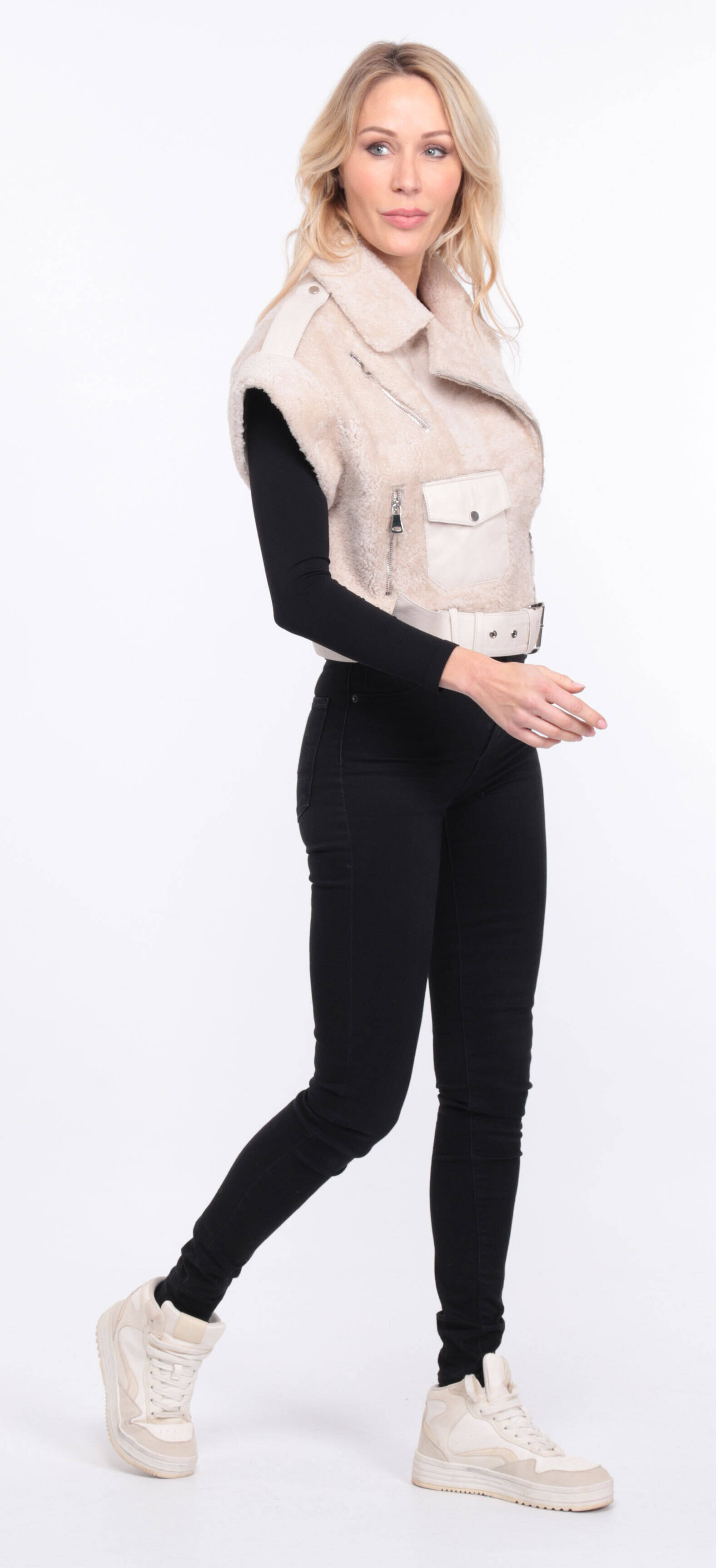 Vêtement en cuir Fourrures & Vêtements chauds beige