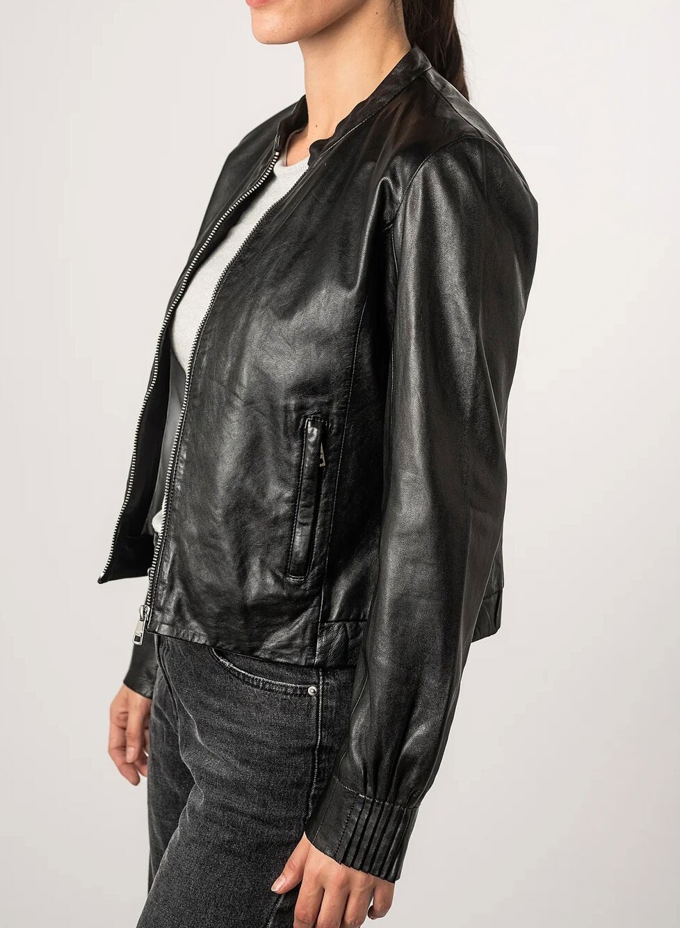 Vêtement en cuir Blousons cuir noir