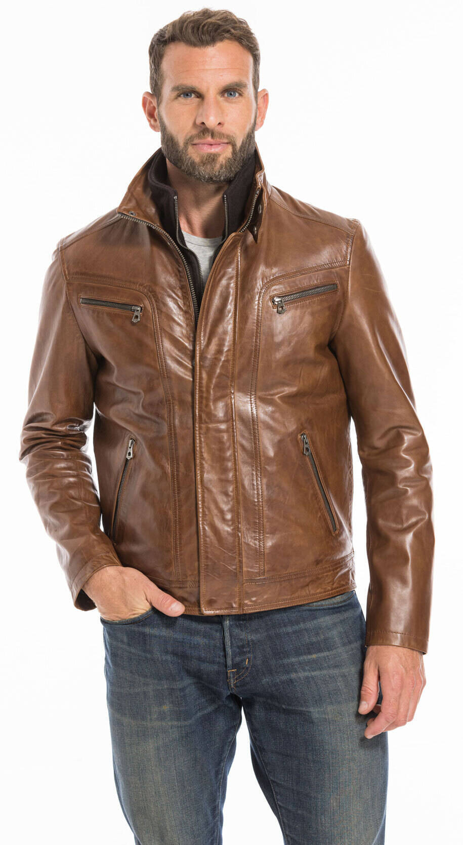 CG-23-HOMME-101737-BISON-25