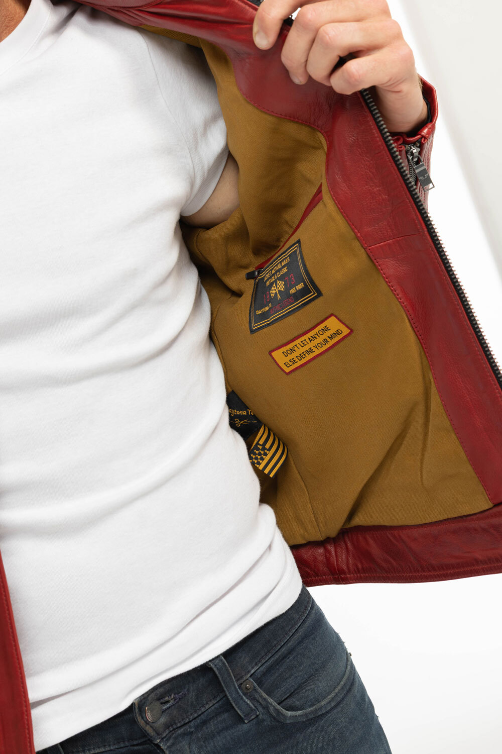 Vêtement en cuir Blousons cuir rouge