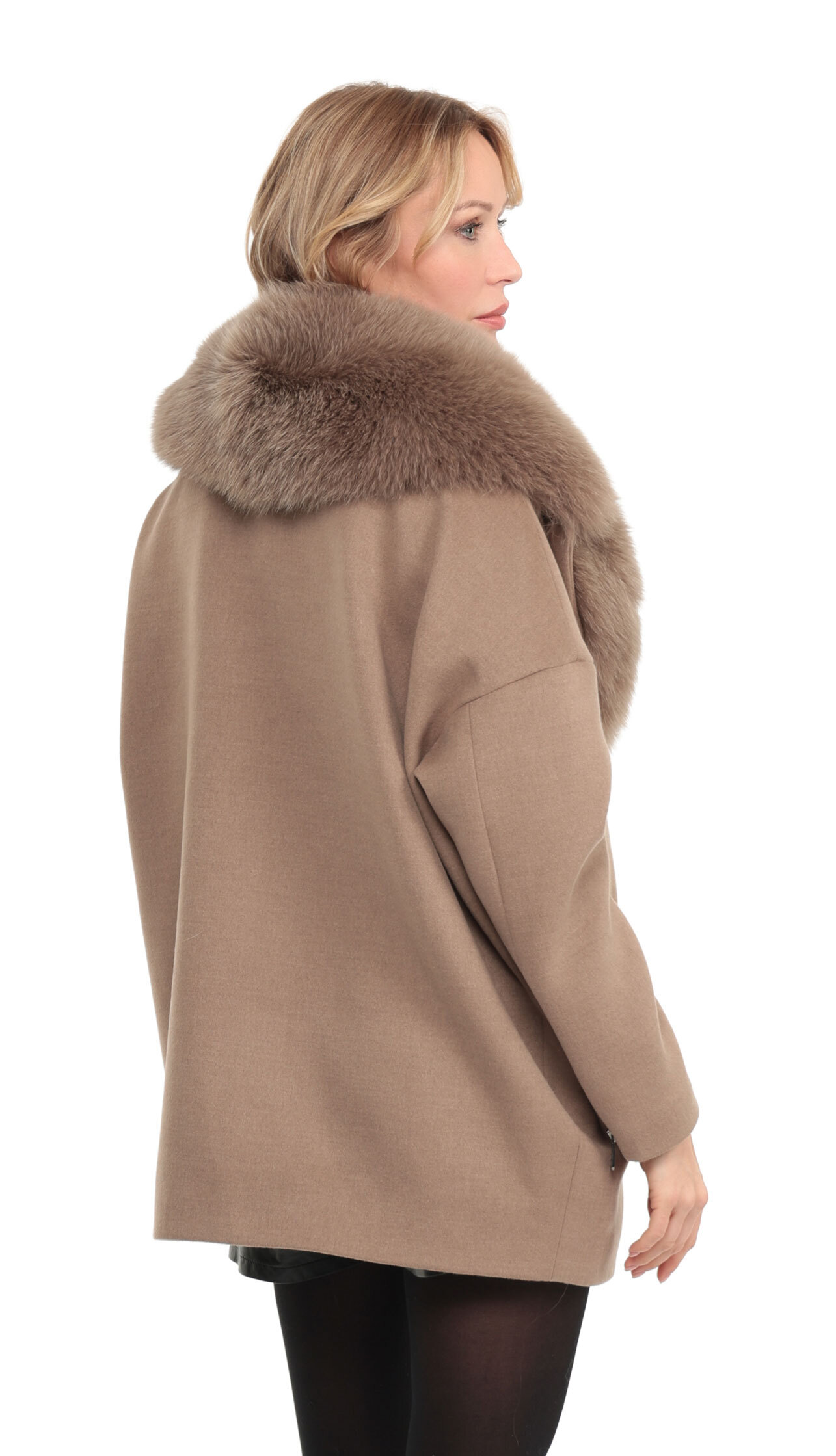 Vêtement en cuir Vestes cuir taupe