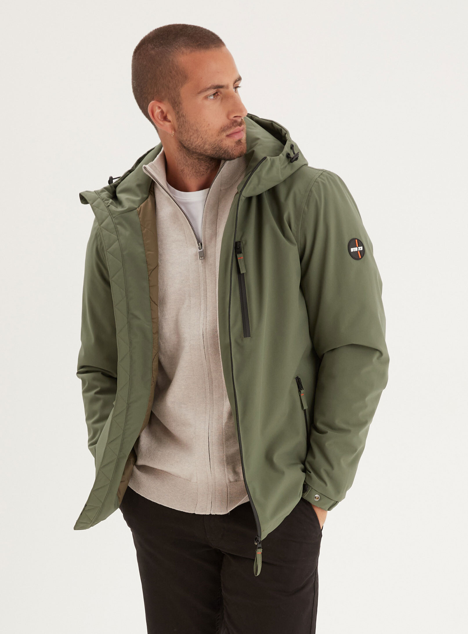 Vêtement en cuir Veste, parka & doudoune textile kaki