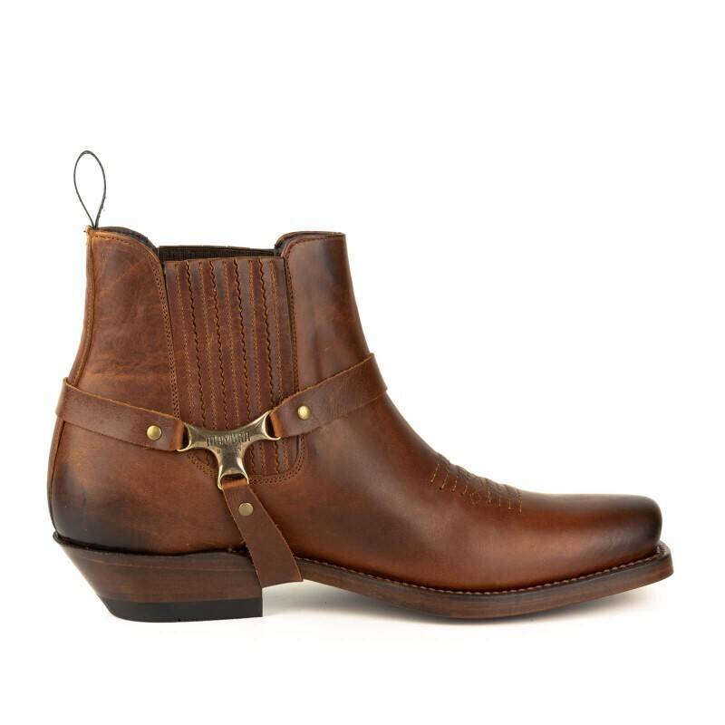 Vêtement en cuir Santiags & chaussures marron