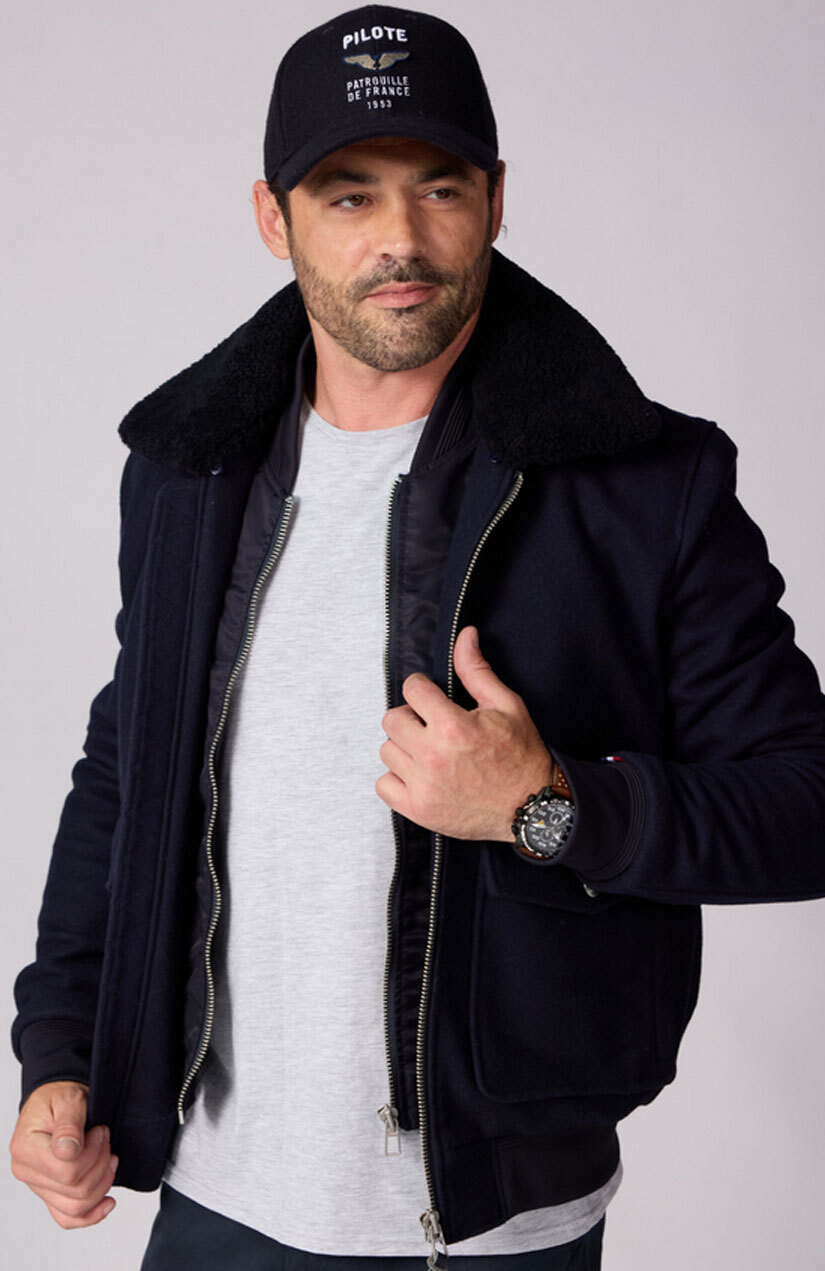 Vêtement en cuir Blousons textile bleu