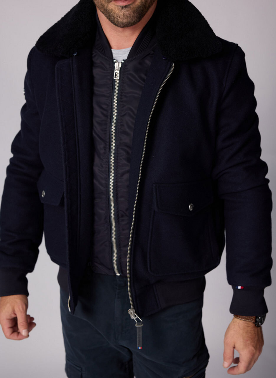 Vêtement en cuir Blousons textile bleu