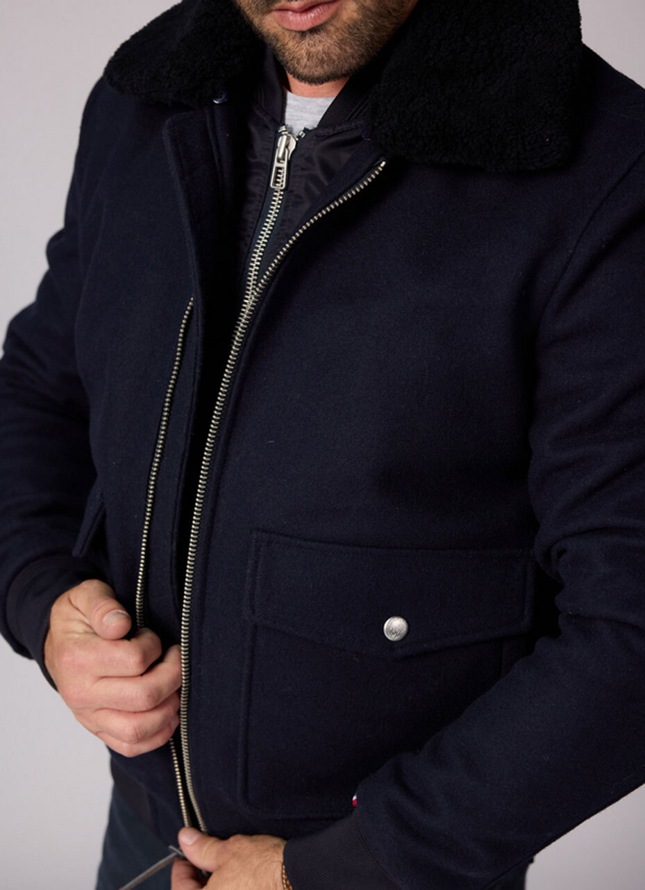 Vêtement en cuir Blousons textile bleu