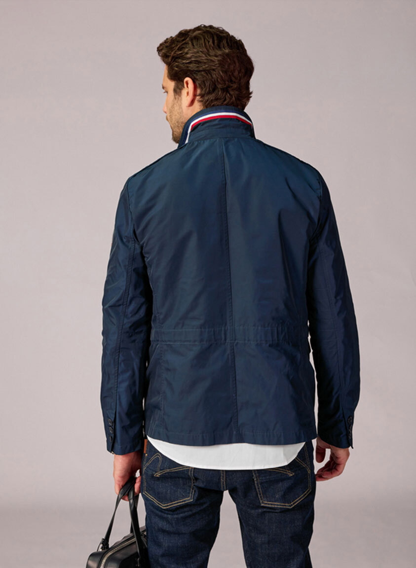 Vêtement en cuir Veste, parka & doudoune textile bleu