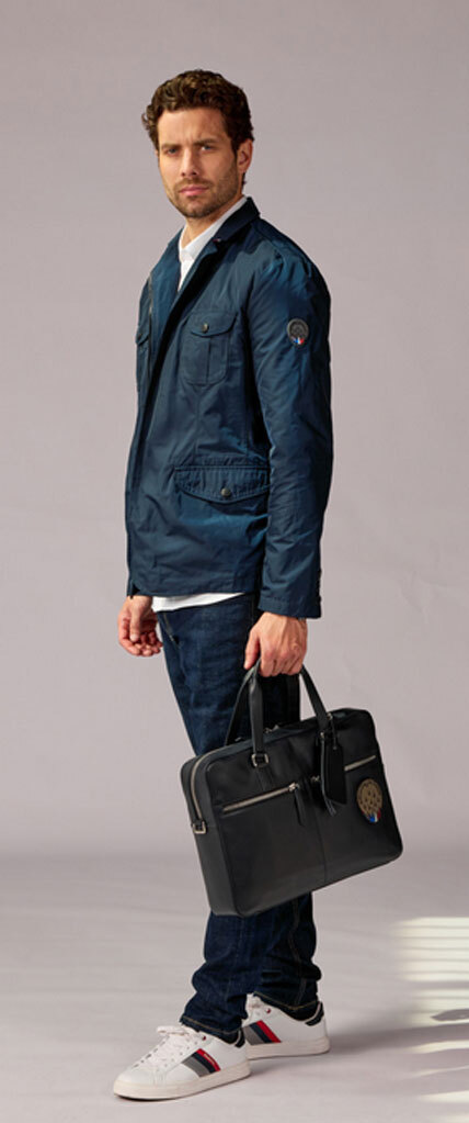 Vêtement en cuir Veste, parka & doudoune textile bleu