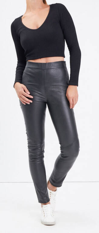 Vêtement en cuir Pantalon cuir noir