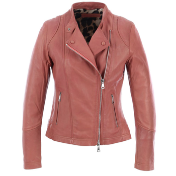 terry63934636z__060978600_1623_16022021