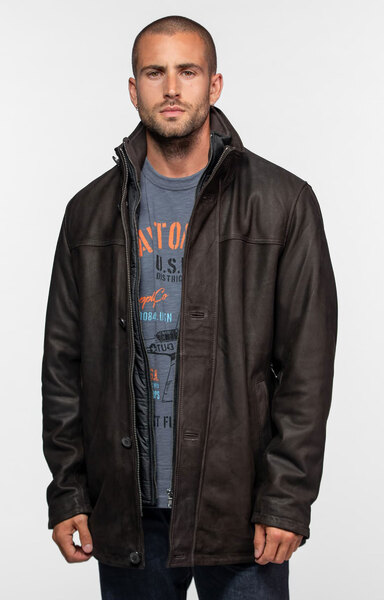 100977-TYLER-BROWN-(1)-min