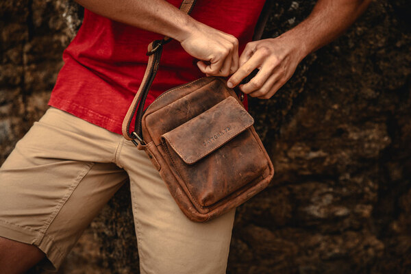 Vêtement en cuir Maroquinerie homme 