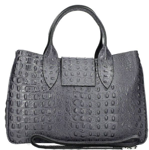 70-laura-bm11205-fm-fumo-2