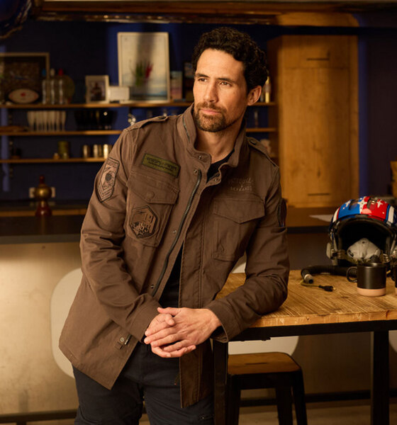 Vêtement en cuir Veste, parka & doudoune textile kaki