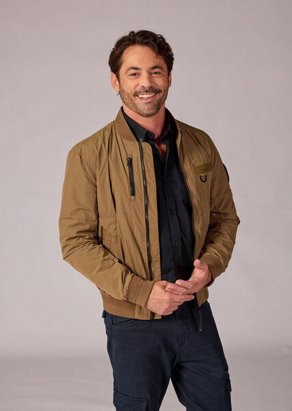 Vêtement en cuir Blousons textile vert