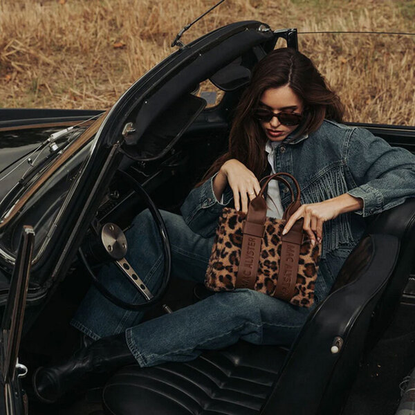 Vêtement en cuir Maroquinerie femme 