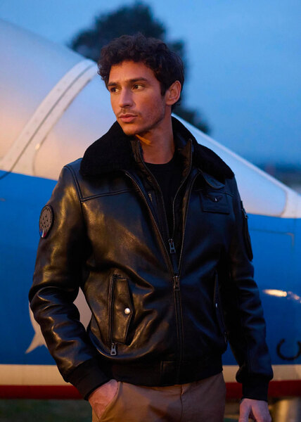 Vêtement en cuir Blousons cuir noir